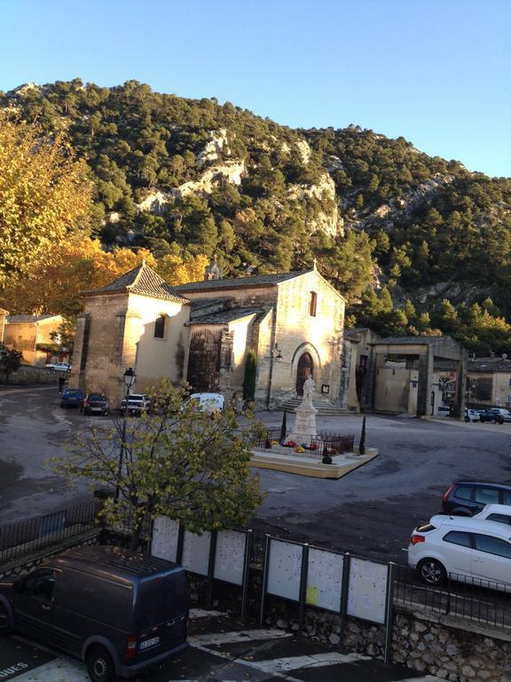 Gite Fa Mille Maison Bleu Robion en Luberon Eksteriør bilde